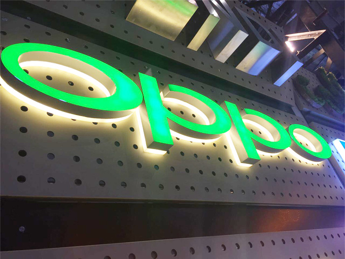 OPPO MOBILE SHOWROOM COMPLETE BRANDING PAN INDIA ALL STATE OF INDIA